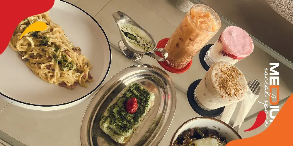 Menu Medium Social Space